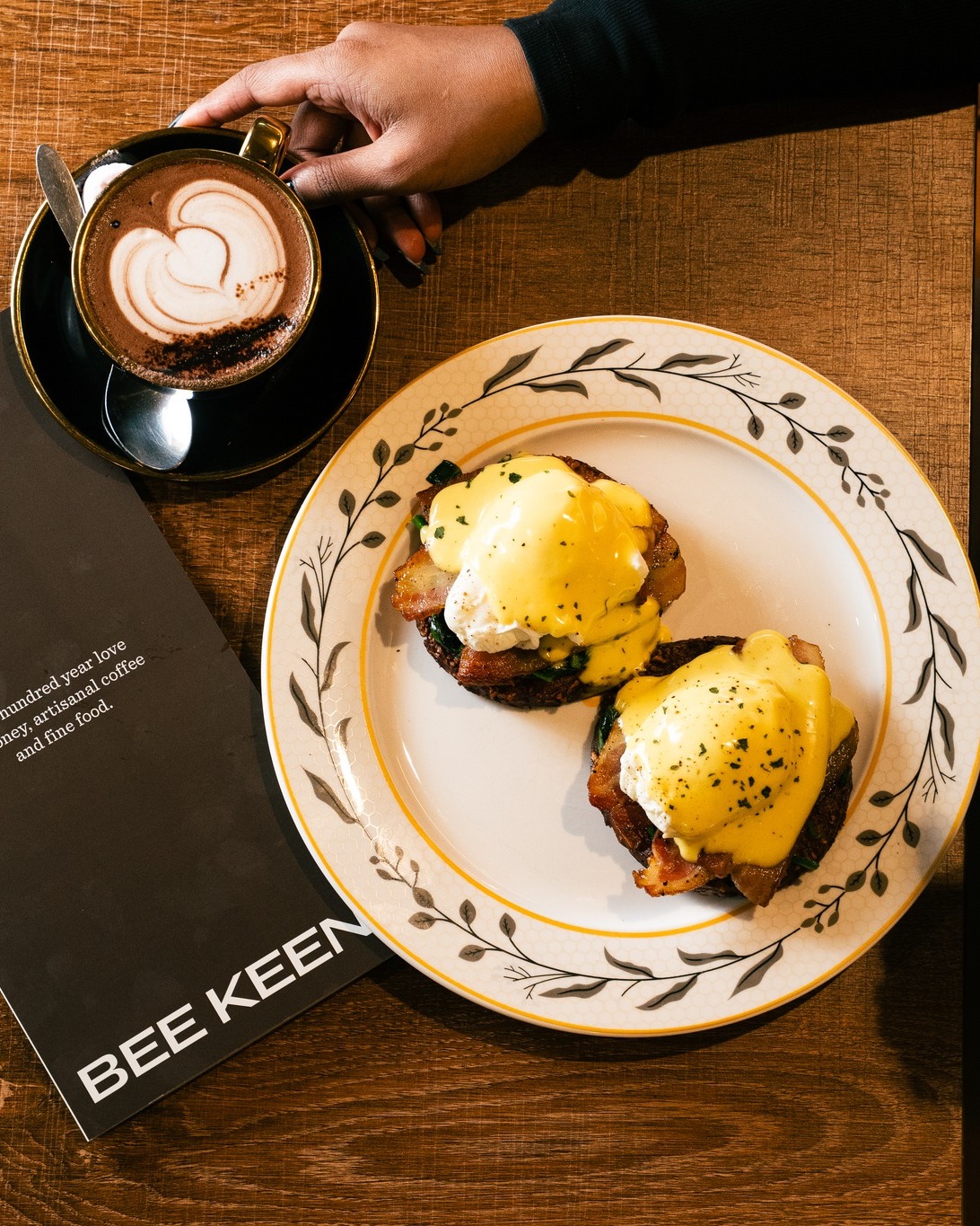 Bee Keen has always been about bringing people together. Over coffee, over brunch and over the simple moments that make life a little sweeter 💛✨
www.beekeen.com.au
5 Locations | South East Melbourne.
#beekeen #melbournecafes #melbournecoffee #melbourneeats #brunchmelbourne #celebrationvibes #coffeetime #australiancafes #goodvibesonly #communitylove #beekeencafe #buzzingvibes