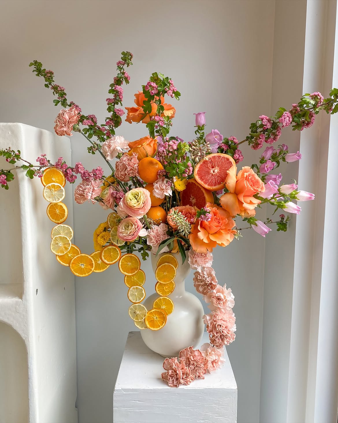BOUQUET du jour par @bellevuefloralco 🍋🍊
