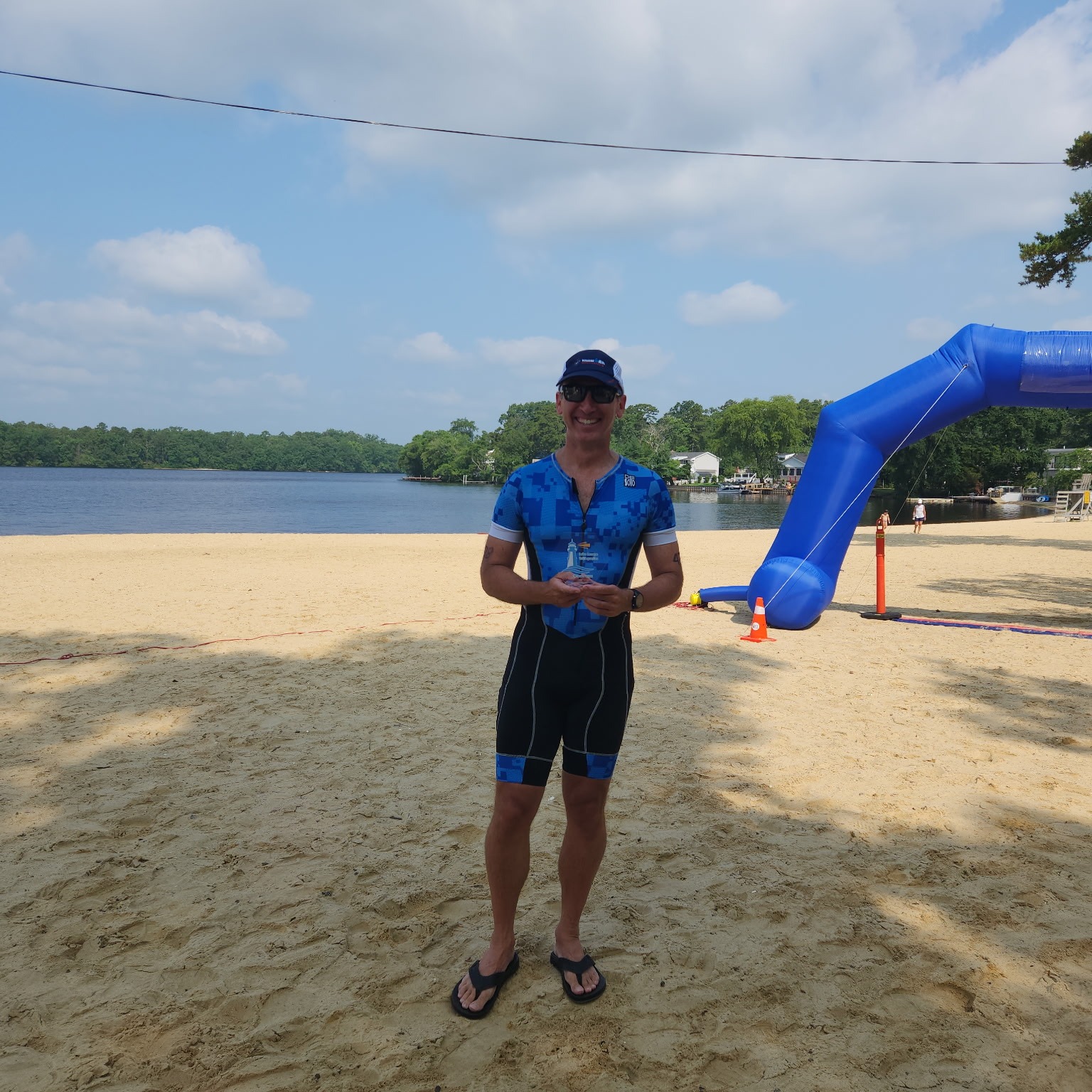 Great things happen when athlete and coach are on the same page.
##ᴍᴇᴅᴀʟᴍᴏɴᴅᴀʏ
Congrats to P3 Athlete Jim on his Age Group Victory Saturday at the @dqevents Lake Lenape Triathlon.
The exact phrasing of the race strategy was "Completely implode on the run.... or win."
There was no middle ground, no Plan B or "If you aren't feeling good do ________.
The plan was to go all in and Jim Vasslides absolutely crushed it snagging the Age Group Win!
#TEAMP3 #P3Fitness # AgeGroupWin #Triathlon