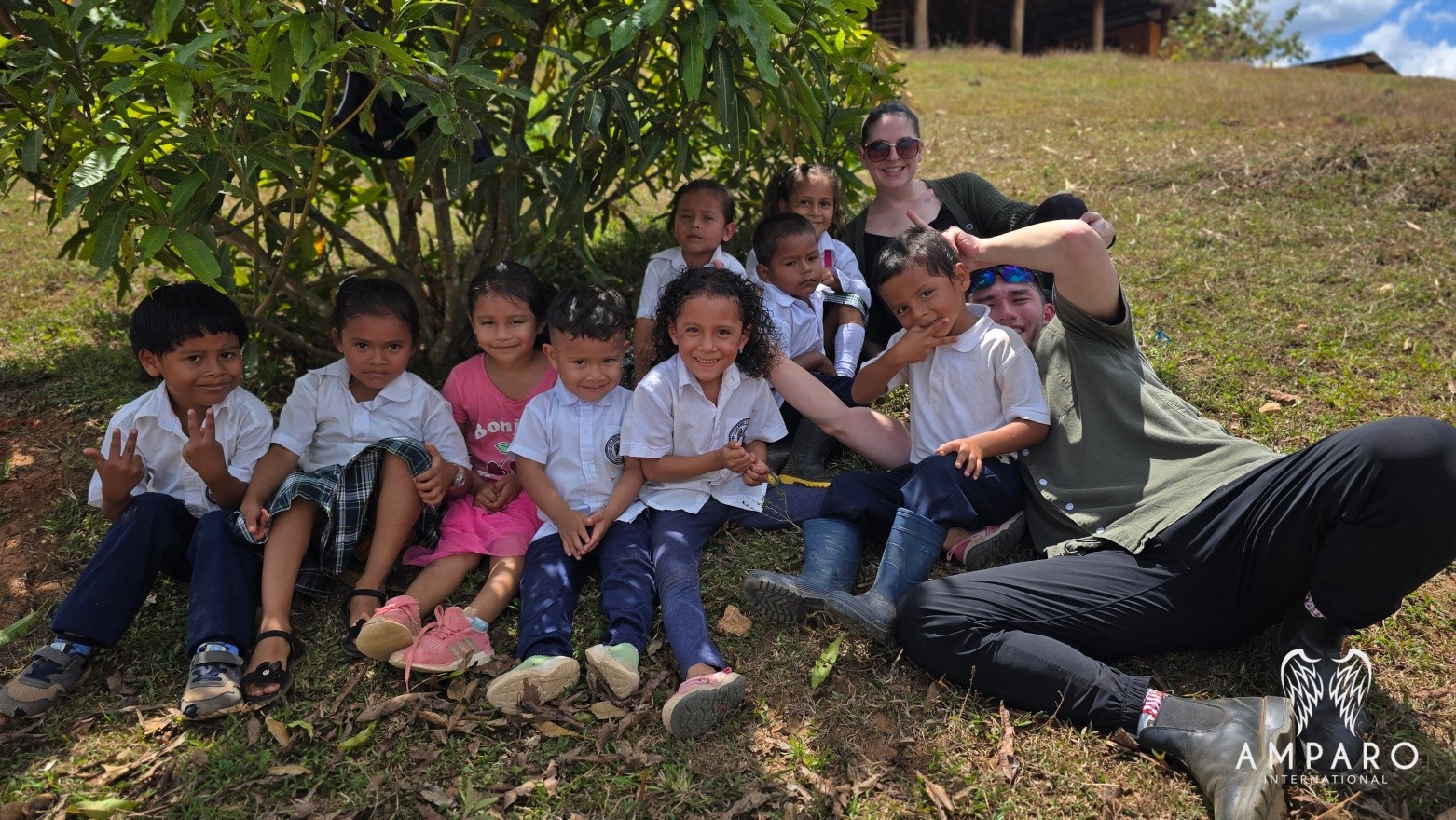 Did you know?
Education can break the cycle of poverty.
That's why Amparo International provides quality education to 200+ students in rural Nicaragua, creating opportunities that last a lifetime. 📚💙
–
¿Sabías que...?
La educación puede romper el ciclo de la pobreza.
Por eso, Amparo International brinda educación de calidad a más de 200 estudiantes en las comunidades rurales de Nicaragua, creando oportunidades que duran toda la vida. 📚💙