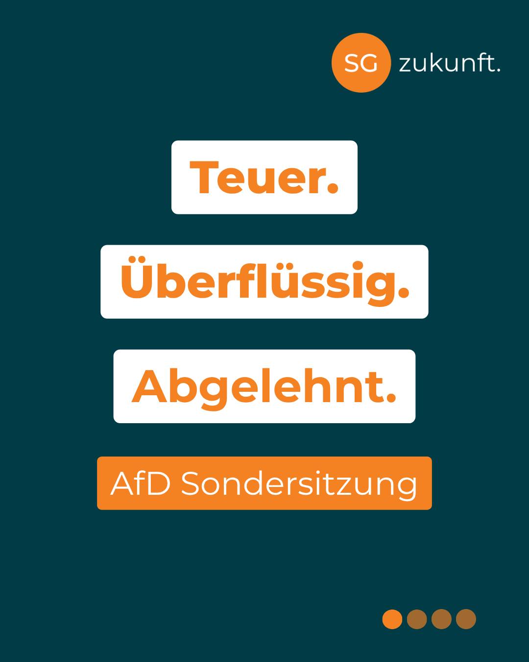 Die von der AfD erzwungene Sondersitzung des Rates hat vor allem eines gezeigt: Sie war unnötig.
Mitten in der Sommerpause wurden Verwaltung und Ratsmitglieder für eine Sitzung zusammengerufen, von der allen Beteiligten von Anfang an klar war, dass sie keine inhaltlichen Ergebnisse bringen würde. Der Aufwand war groß – die Kosten für die Stadt belaufen sich auf rund 5.000 Euro.
Die demokratischen Fraktionen haben gemeinsam Verantwortung übernommen und allen Anträgen der AfD eine klare Absage erteilt. Nach rund 20 Minuten war die Sitzung beendet.
Unser stellvertretender Fraktionsvorsitzender Knut Conrads bringt es auf den Punkt:
„Dass diese Sondersitzung mitten in der Sommerpause nichts bringen würde, wusste jeder im Rat vorher. Auch die AfD. Sie hat sie trotzdem erzwungen und damit den ehrenamtlichen Ratsmitgliedern und der Verwaltung enormen Aufwand aufgebürdet – auf Kosten der Bürgerinnen und Bürger.“
Politik sollte Lösungen schaffen – nicht Steuergeld für Symbolpolitik verschwenden. 🧡