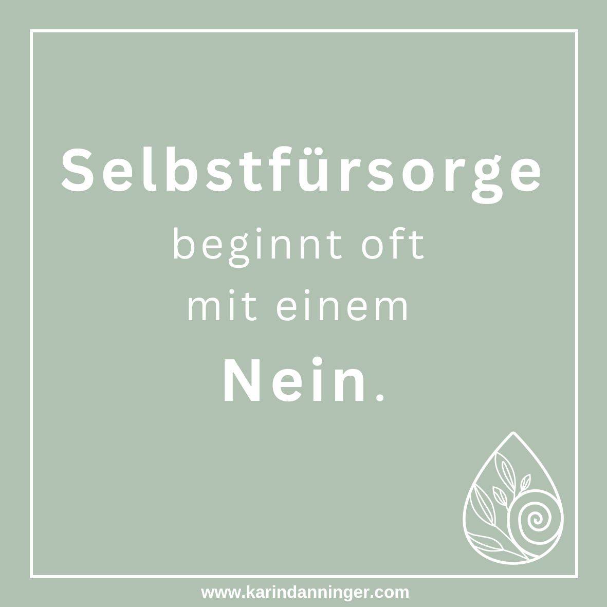 Viele Frauen kennen dieses Gefühl:
Du kümmerst dich.
Du bist für andere da.
Du hältst vieles zusammen.
Du bist verlässlich.
Und irgendwann merkst du:
Für alle anderen ist Platz.
Nur für dich selbst bleibt kaum noch etwas übrig.
Oft beginnt es ganz leise.
Ein Ja, obwohl du eigentlich Nein meinst.
Noch schnell etwas erledigen.
Noch jemandem helfen.
Noch kurz funktionieren.
Nicht jedes Ja kommt aus Liebe.
Manchmal kommt es aus Gewohnheit.
Aus dem Wunsch, niemanden zu enttäuschen.
Oder aus der Angst vor Konflikten.
Doch jedes Mal, wenn du dich selbst dabei übergehst, wird deine eigene Stimme ein bisschen leiser.
Viele merken es erst, wenn der Körper beginnt, Grenzen aufzuzeigen:
Müdigkeit.
Innere Unruhe.
Anspannung.
Das Gefühl, nie wirklich abschalten zu können.
Ein Nein fühlt sich am Anfang oft ungewohnt an.
Vielleicht sogar egoistisch.
Aber manchmal ist ein Nein genau der Moment, in dem du wieder beginnst, dich selbst ernst zu nehmen.
Nicht gegen andere.
Sondern für dich.
Genau dabei begleite ich dich:
deine Bedürfnisse wahrzunehmen, Grenzen zu setzen und gut für dich zu sorgen, ohne ständig ein schlechtes Gewissen zu haben.
❤️ Was fällt dir schwerer: Nein zu sagen oder Hilfe anzunehmen?
#selbstfürsorge #grenzensetzen #mentaleload #stressbewältigung #burnoutprävention #achtsamkeit #psychologischeberatung #lebensberatung #resilienz #frauenstärken #emotionalegesundheit #linz #oberösterreich #karindanninger