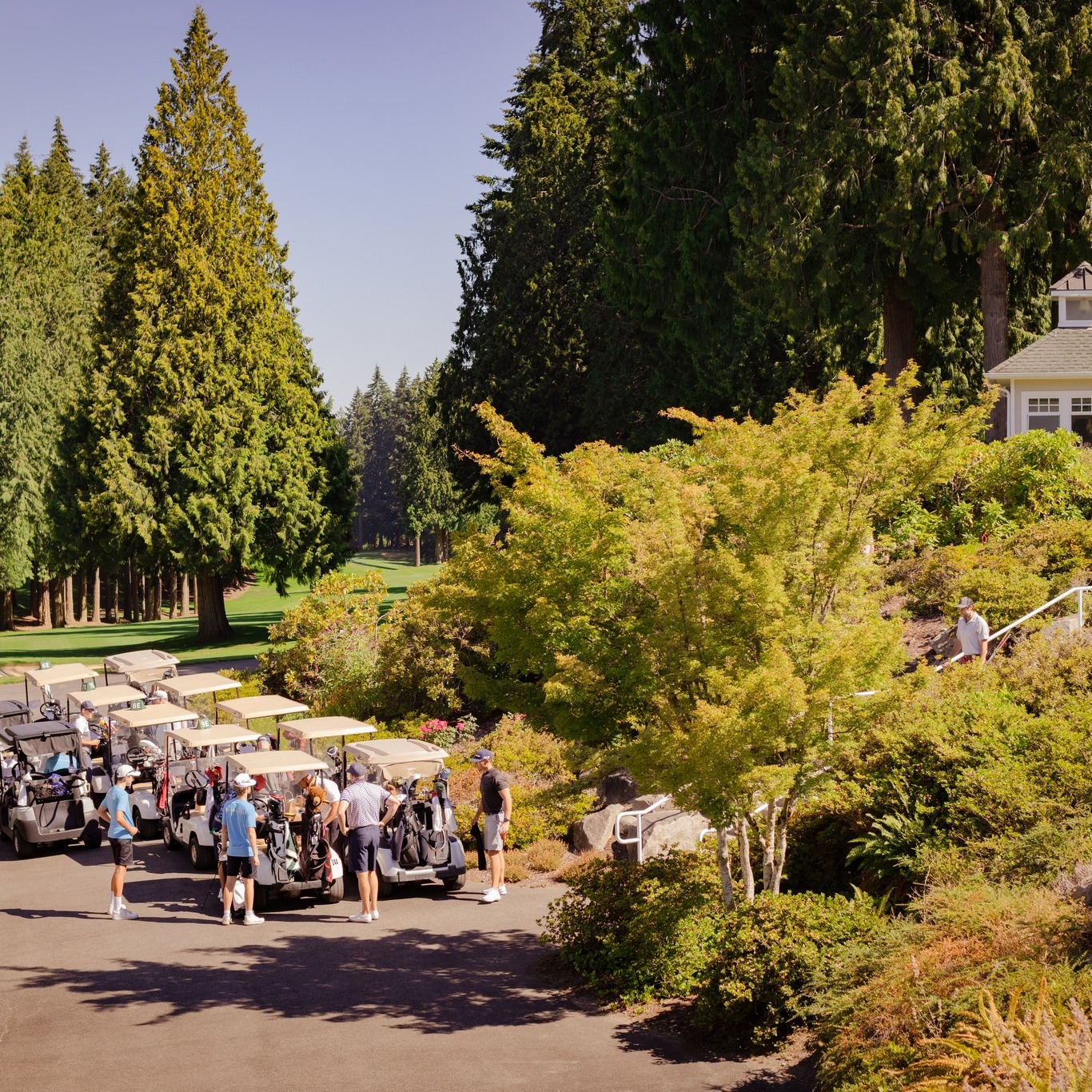 Swipe to see our summer spirit animal 👉
There is absolutely nothing better than a Seattle summer! Especially when it comes to outdoor events.
From city-wide community festivals to gorgeous waterfront fundraisers, the Pacific Northwest truly comes alive this season. But behind every flawless outdoor setup is a mountain of logistics you can't see from the photos.
Whether we are routing 140+ vendors through a local park or keeping guests cool under perfectly quiet golf greens, our team thrives in the summer rush. We navigate the unique PNW elements so our clients (and furry friends!) can just soak in the sunshine. ☀
#GFSEvents #FundraisingEvents #EventPros #NonprofitEvents