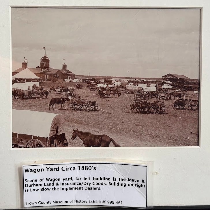 BROWNWOOD, THEN
Before automobiles and paved parking lots, wagons were an essential part of everyday life. This photograph shows a Brownwood wagon yard circa the 1880s—a place where travelers could bring their wagons and teams while conducting business in town.
Take a good look at this photograph. What do you notice? 🔍
We'd love to hear what you see in this glimpse of Brownwood's early days.
#whenthewestwaswild #browncountymuseumofhistory