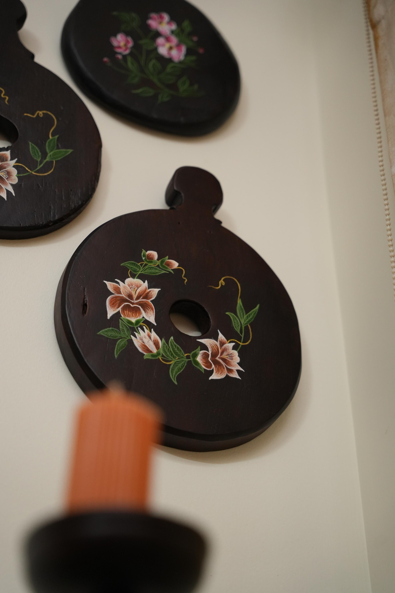 Hand painted wall hanging from wooden pieces that were discarded after use .
The wood is so strong,aged wood that has stood the test of time.Hence we thought of getting those pieces polished and hand painted.And they turned out to be stunning wall decor elements.
DM us or whatsapp us to know details about these limited edition wall decor accents.
(Limited edition, wall decor, wall hanging,hand painting, wall art, reclaimed wooden decor, home decor, interior decoration, home styling, Kerala homes,antiques,re- use, sustainable home decor, antique)
To know more about the details please DM us or whatsapp us at 9778758496
#decor #wallhanging #homedecor #decoredits