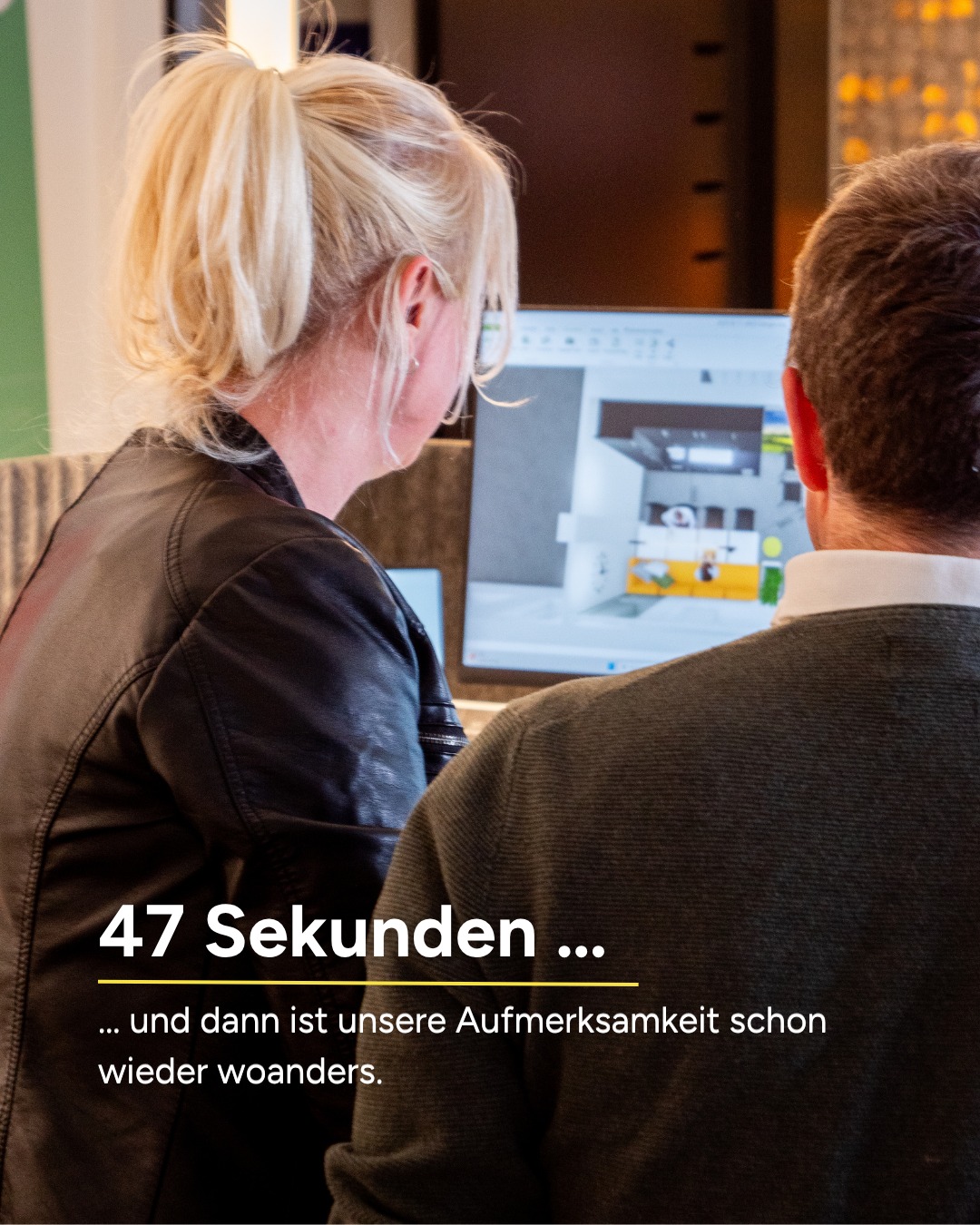 Ist ja eigentlich kein Wunder, oder? 👀
Hier eine Teams Nachricht, dort ein Gespräch am Nachbartisch, kurz aufs eigene Handy geschaut und schon ist man wieder raus.
Deshalb steht für uns fest. Konzentration ist längst auch eine Frage des Raumes. Wer fokussiert arbeiten soll, braucht auch die Möglichkeit dazu. Genauso braucht es Bereiche für Austausch, Gespräche und kreative Zusammenarbeit.
Ein Arbeitsplatz allein kann all das nicht leisten.
Gute Büros geben Mitarbeitenden die Wahl, wo sie für ihre aktuelle Aufgabe am besten arbeiten können.
Also, wie viele echte Rückzugsmöglichkeiten gibt es bei euch im Büro?
#WorldOfOffice #Büroplanung #Arbeitsplatzgestaltung #Bürogestaltung #NewWork #Arbeitswelt #Fokusarbeit #ModerneArbeitswelten