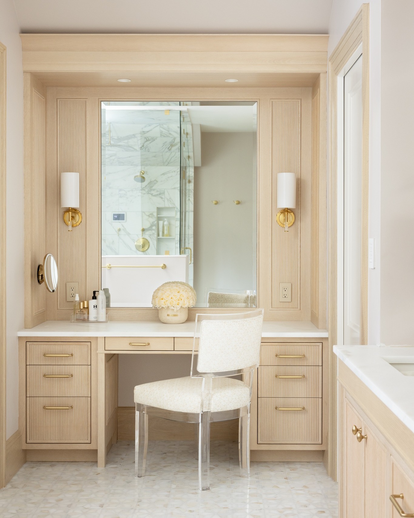 A vanity should feel as intentional as the rest of the home. Here, our custom cabinetry and millwork create a soft, elevated moment with warm natural tones, reeded detailing, and clean brass hardware, bringing craftsmanship and everyday function together beautifully.
Cabinetry: Fallon Fine Cabinetry
Interior Designer: @tastedesigninc
Photographer: @emilyobrienphoto_design
Architect: @slocumhalldesign
#CustomVanity #BathroomDesign #LuxuryBathroom #CustomCabinetry #CustomMillwork #LuxuryMillwork #BathroomInspiration #LuxuryInteriors #CabinetryDesign #ArchitecturalMillwork #BespokeInteriors #InteriorDetails #FineWoodworking #LuxuryHomeDesign #PrimaryBathroom #VanityDesign #CustomHomes #CustomBuilder #MassachusettsBuilder #NewEnglandHomes