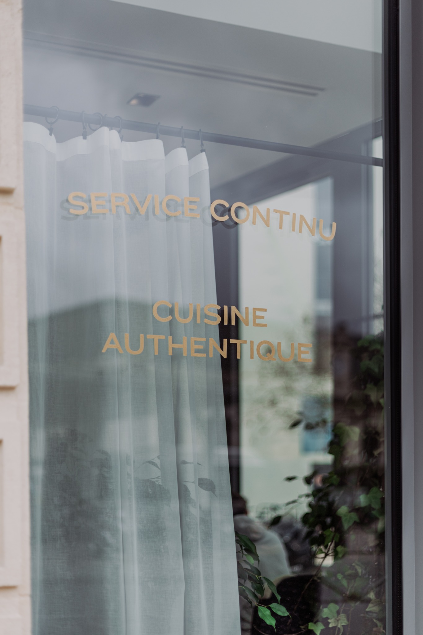 ⏱️ Une rentrée bien remplie ? Votre pause déjeuner, elle, peut rester simple.
À deux pas de la gare Saint-Jean, profitez d’une cuisine de saison, d’un service attentif et d’un vrai moment pour souffler entre deux rendez-vous.
Déjeuner rapide ou pause prolongée : ici, c’est vous qui donnez le rythme 😉
📍 Mercure Bordeaux Centre Gare Atlantic
#BistrotSaintJean #DéjeunerBordeaux #PauseDéjeuner #GareSaintJean #BordeauxFood