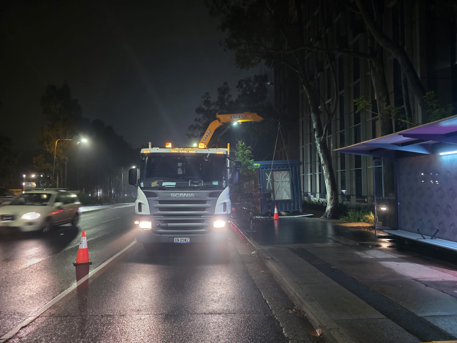 There was a bit of planning on this job for @freecity_group and @richardcrookesconstructions. Truck 38 (Effer 505-5s) and Truck 05 (Effer 470-6s) were required to do a double lift at Macquarie Park in the early hours of the morning.
With 21 crane truck combinations, 12 flat tops and a tilt tray, Reach Crane Trucks is your one-stop transport and lifting solution.
Need a quote?
🌐 reachcranetrucks.com.au
📞 02 9673 3200
📧 operations@reachcranetrucks.com.au
#ReachCraneTrucks #CraneTruck #TransportSolutions #CraneHire #OneStopShop #effer