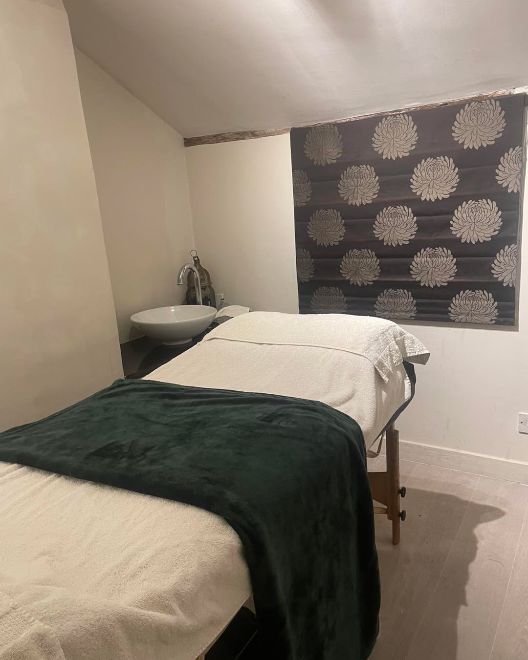Welcoming clients back following the summer break.
#summervacation #welcome#client #reflexology #altonhampshire #purealton