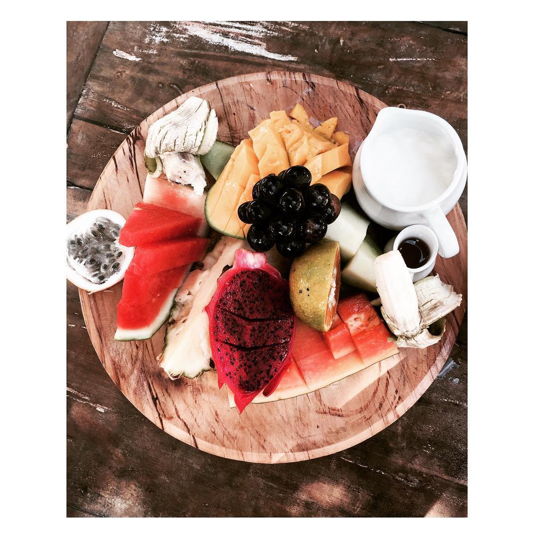 Fruit platter breakfast | Padang Padang, Bali 🍉🍓🍌🍒