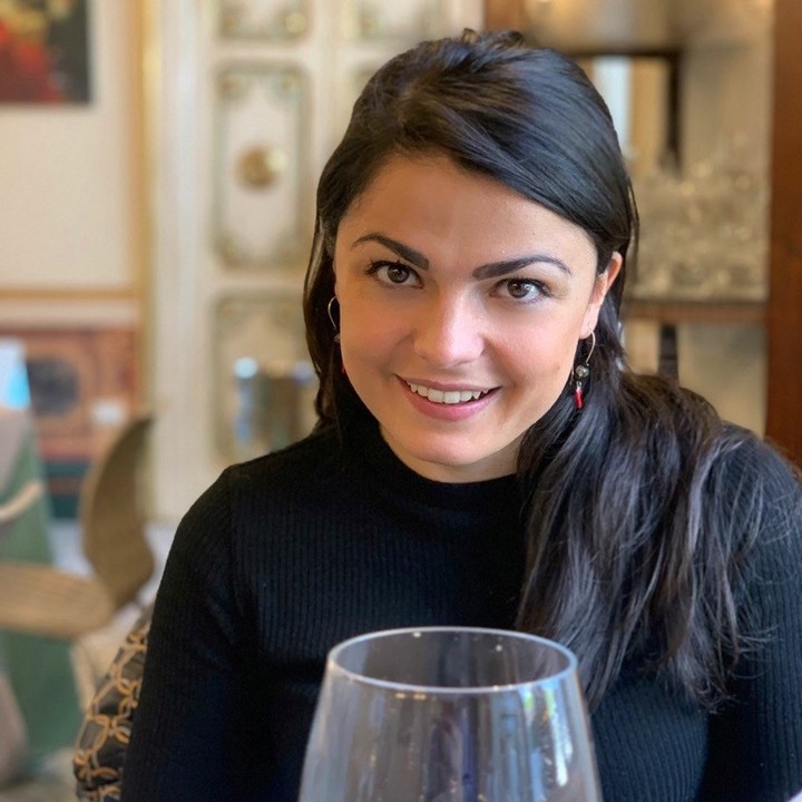 "Fammi sentire il mare, al centro di questa città", cantava il mio amato Ligabue e questo locale rispecchia perfettamente questa aspettativa. Sto parlando di @mareinterra . Scoprite di più nel mio articolo su #laspandata dal link in bio! #ristoranti #ristoranticanosadipuglia #ristorantidipesce #puglia #igerspuglia