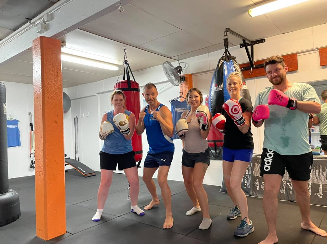 Box Fit Class 3.15pm Wed (40mins) - Coaches cater for beginners through to advanced. Fitness that makes you feel good. #fitness #cairns #boxing #gym #metabolism #fitnessmotivation #cairnslocal #tfmcairns #northqld