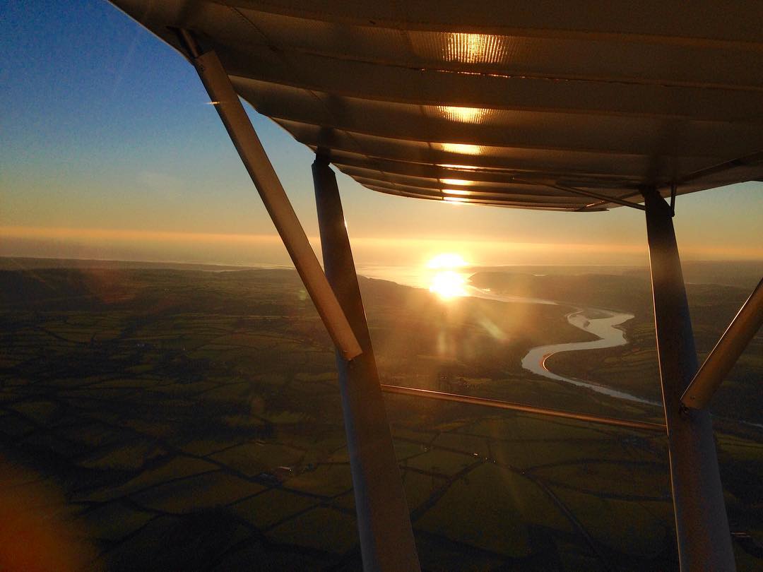 Gorgeous views over Carmarthen Bay today ๐
#gowerflightcentre #gowerpeninsula #gower #rhossili #swansea #carmarthen #carmarthenshire #carmarthenbay #ikarusc42 #ikarus #c42 #microlight #pilot #aviaton #avgeek