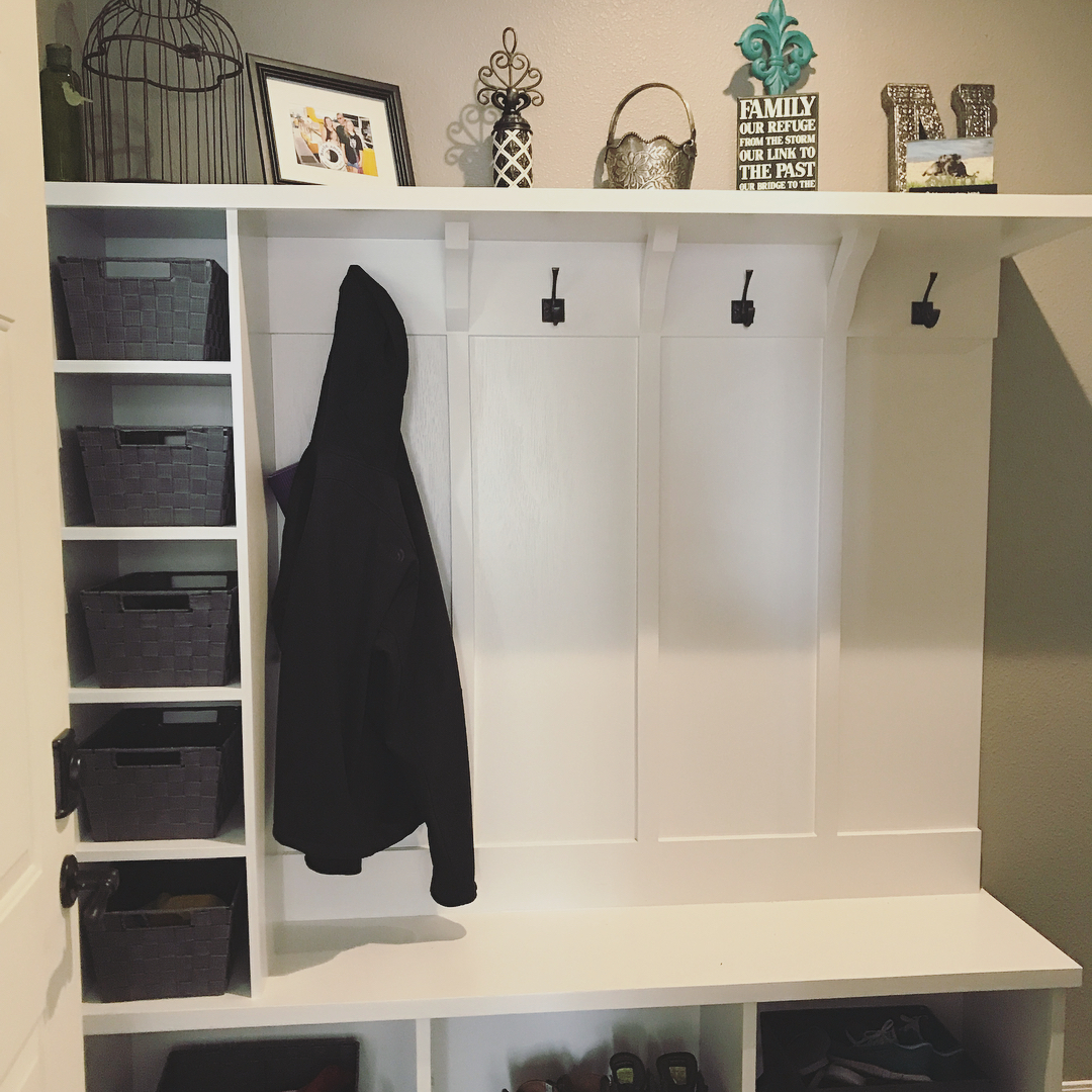 Custom built coat rack and entry organizer. || Who wouldn't want to open the front door and see this? #organization #kriscoconstruction #coatrackwithshelf #moderncountrydesign #haydenidaho #construction