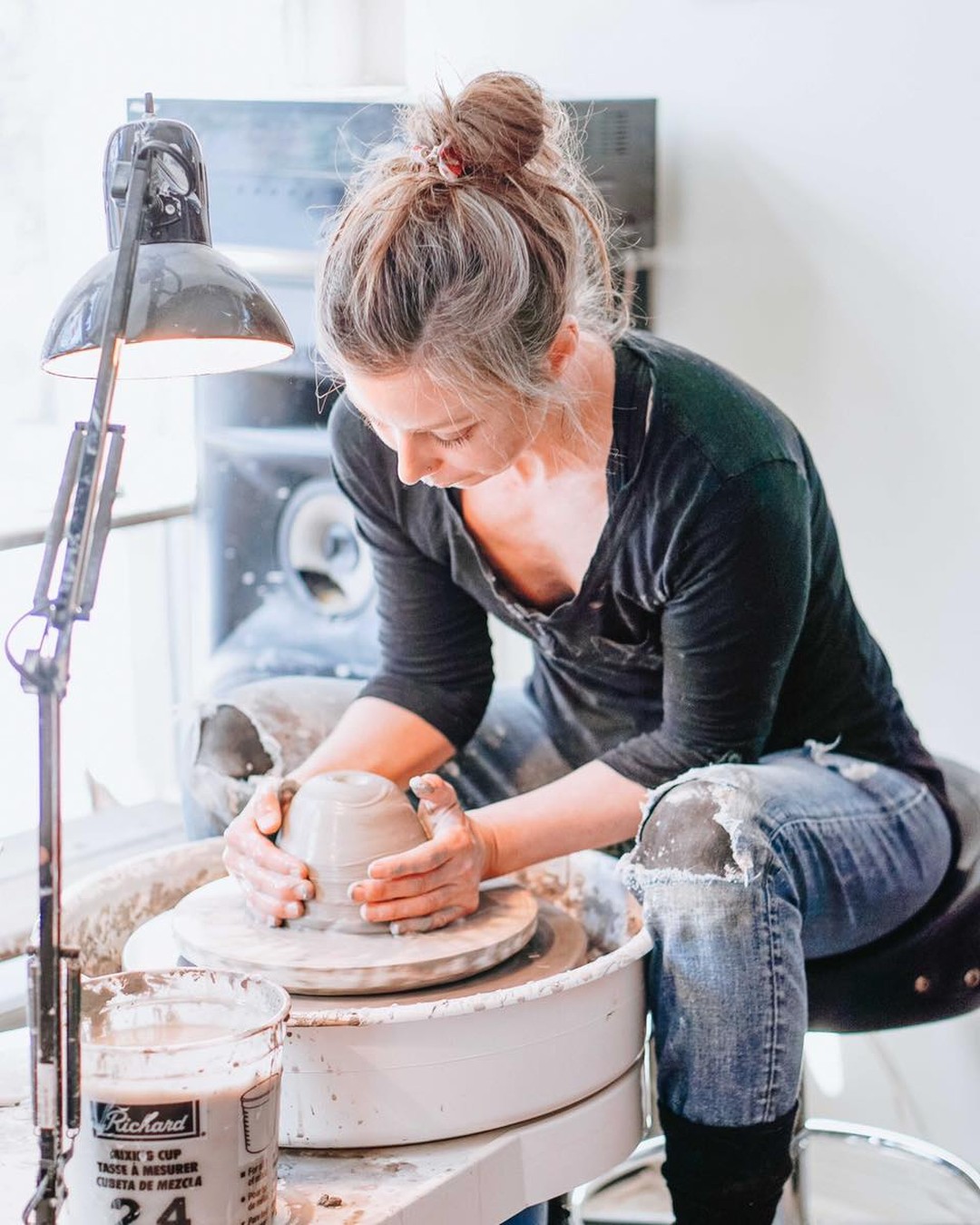 Nouvelle date d'atelier d'initiation !!!
Vous avez manqué la première édition ou désirez poursuivre l'apprentissage et en plus votre amie aimerait bien vous accompagner!!
Pas de problème !! Disponible le 15 et 22 juillet!!
Partager la bonne nouvelle 😄
Voici le lien
https://www.annieceramiste.com/product-page/atelier