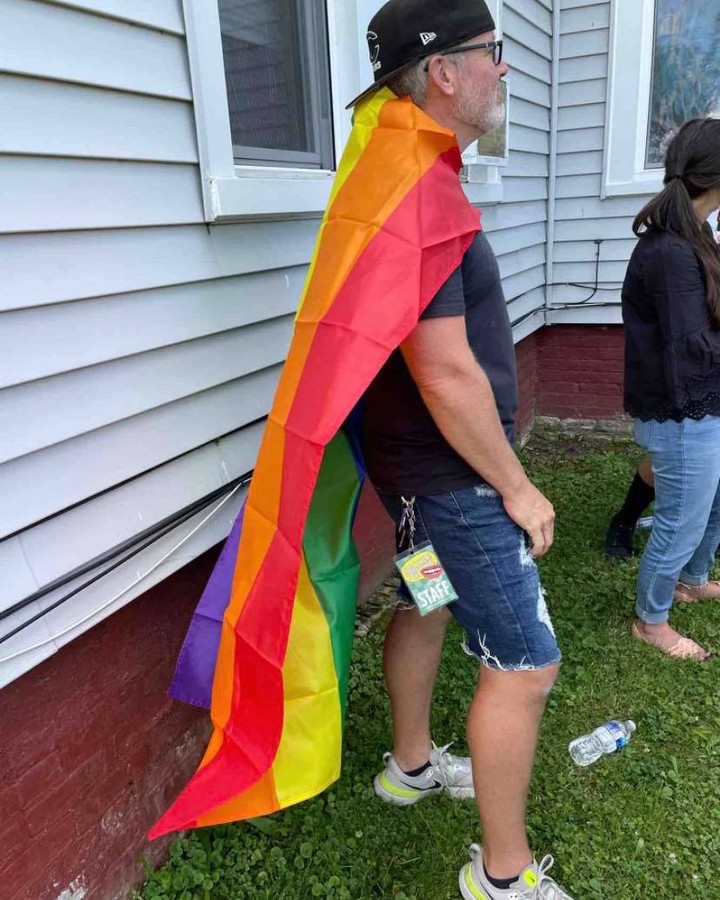 When, after a few weeks on the road, your compadres decide to rename the band The Rainbow Riders, there will be shenanigans. #tourlife #extremetour21