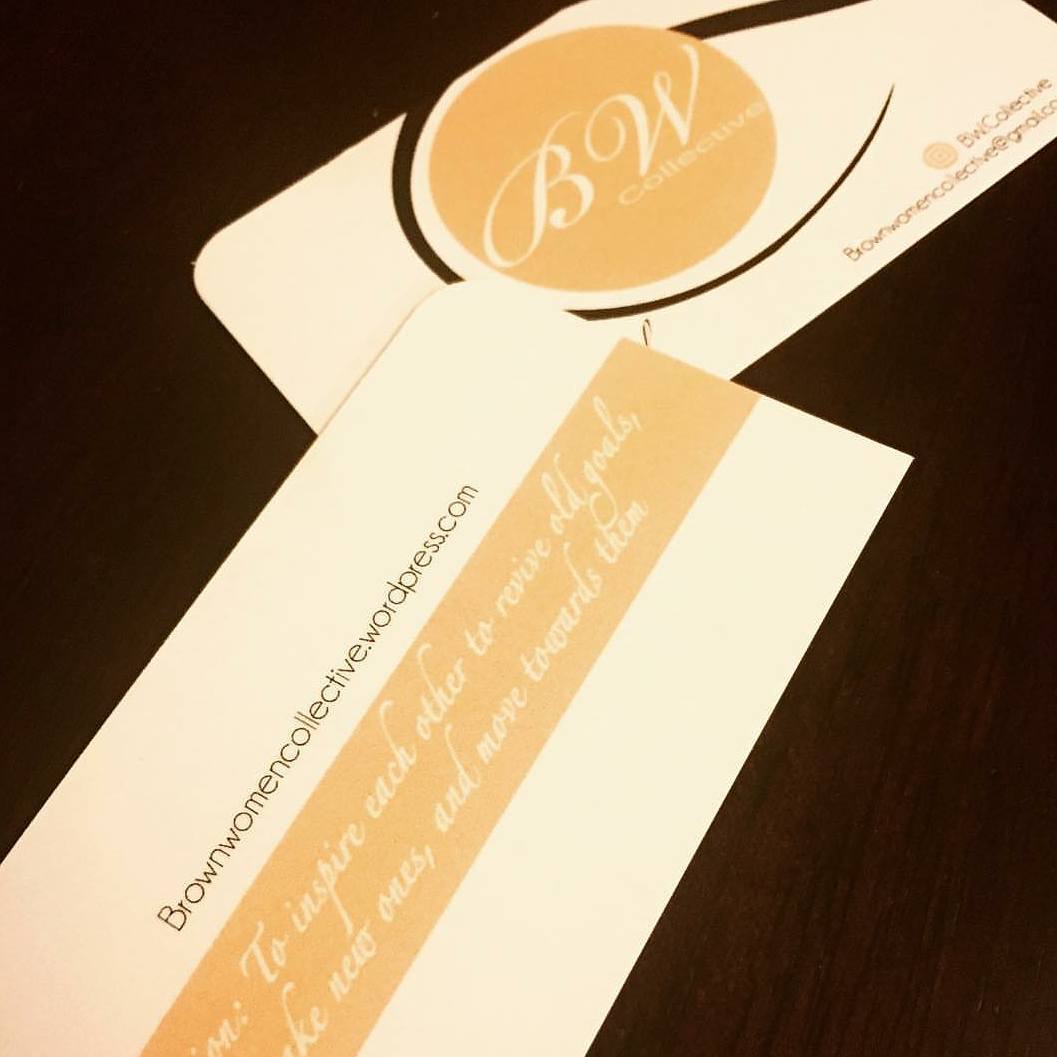 Custom business cards.. @vidahermosa_mari #applegraphix #customdesign