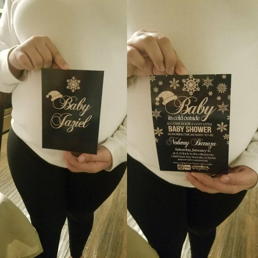 Happy customer.. thank you for letting us design for your special day @mimibarraza08 #babyshower #custominvite #applegraphix