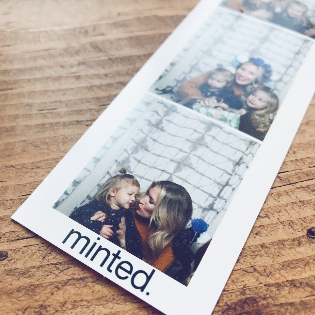 We loaded up the girls this past Saturday and visited Minted Local, the @minted pop up store in Union Square! While the girls ran wild, I chatted with their top notch employees and had chance to touch and feel their high quality products in person. Minted does it right! Go check it out...you can’t say no to a free photo booth and hot chocolate bar!