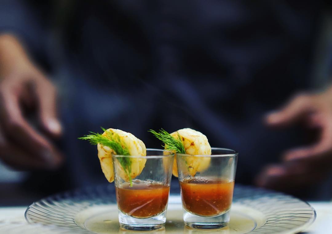 How about some #delicious #shrimp 🍤 for diner?
The sauce is regular cocktail sauce with some #bloddymary mix. Book me for your next party!