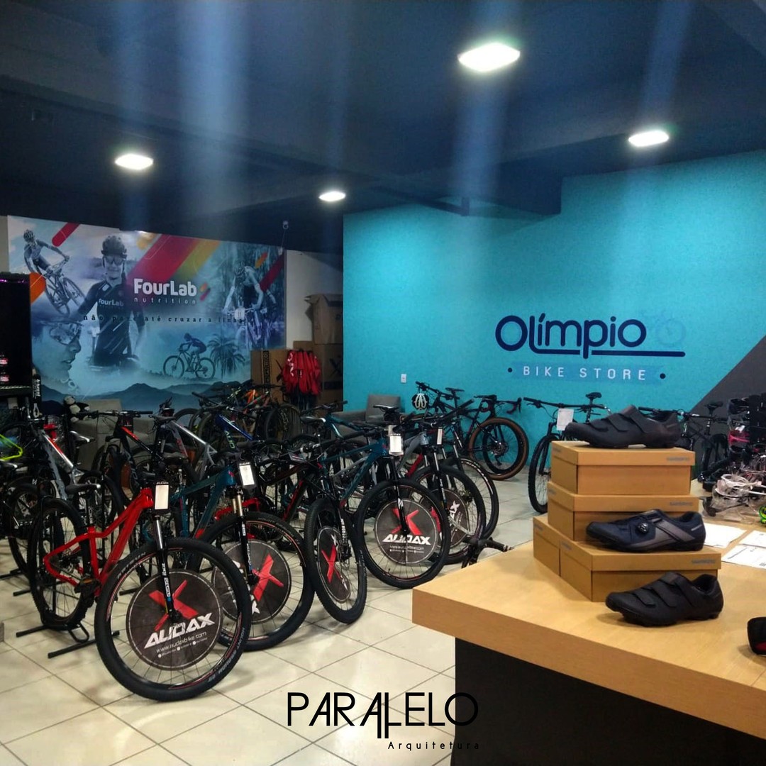 Parabéns a equipe da @olimpiobikestore pela nova loja! Ficamos felizes pela confiança depositada na Paralelo e pelo resultado do projeto! Uma loja que irá incetivar e apoiar os ciclistas de Itaúna e região!
Foto do local mostrando os detalhes desse projeto ficou incrivel e que adoramos fazer!
Conta para gente, ja foram la conferir essa novidade?
🚴♀️🚴🚴♂️
#projeto #obra #ap #itauna #escritorio #3d #design #paralelo #arquiteto #construçãocivil #revit #lumion #decoração #brumadinho #minasgerais #belohorizonte #comercio #projetocomercial #familia #amigos #drone #fotografia #arquitetura #bike #bicicleta #montainbike