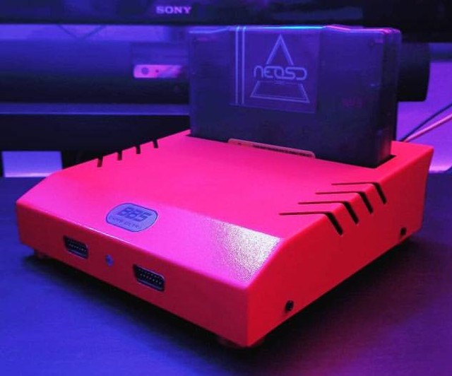 Save your pennies !
We will take preorders for the next batch of our highly anticipated CMVS Ultra consoles next week on 11/24 probably. It will take max. 3 months to fulfill a preorder.
Photo courtesy of #Capsule_Entertainment. #cmvs #neogeo #snk #arcade #retrogaming #retrogames #consolized #neogeomvs #mvs