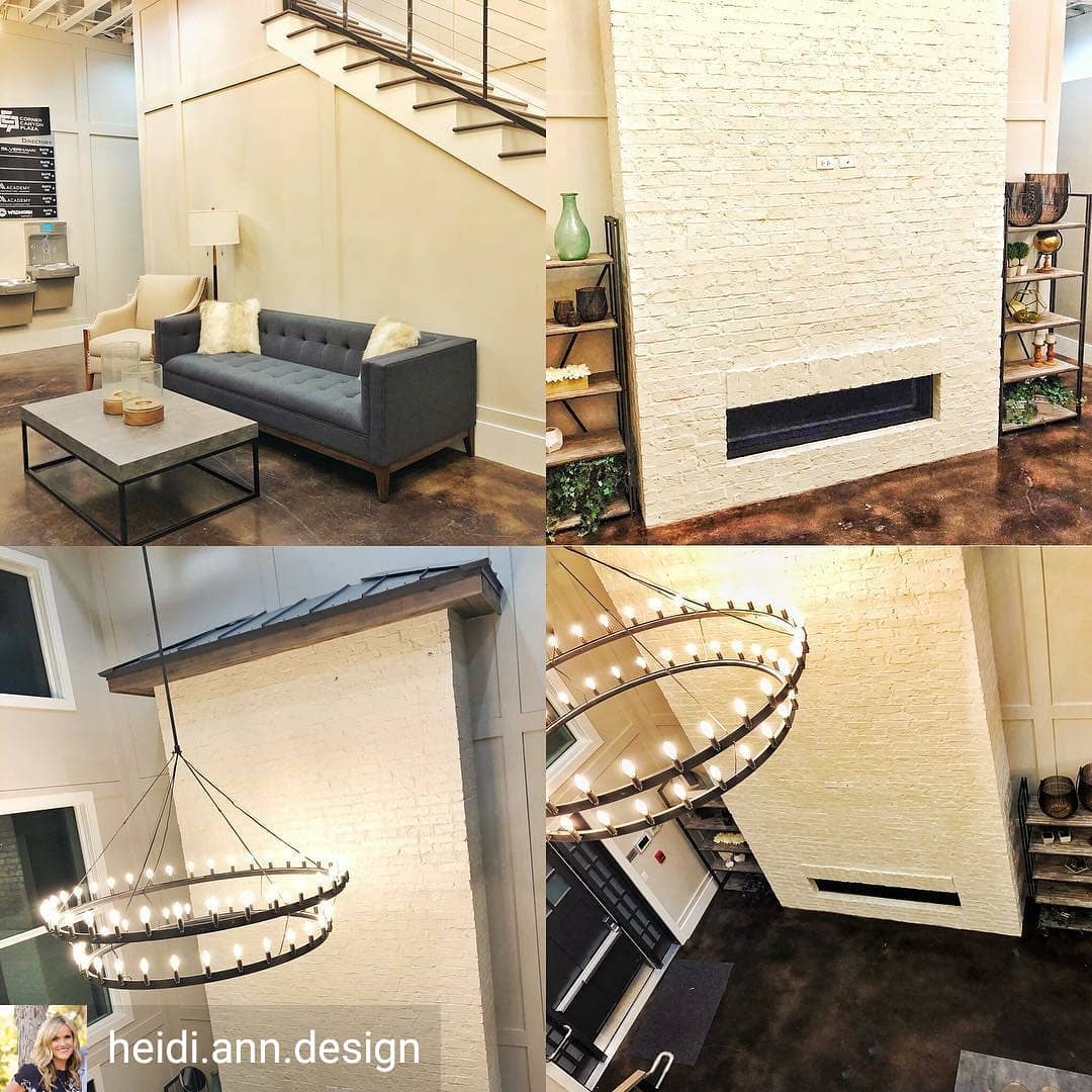 Corner Canyon Office is coming together nicely with the finishing touches from @heidi.ann.design . Looking good! #silverhawkenterprises #restorationhardware #sherwinwilliams #office