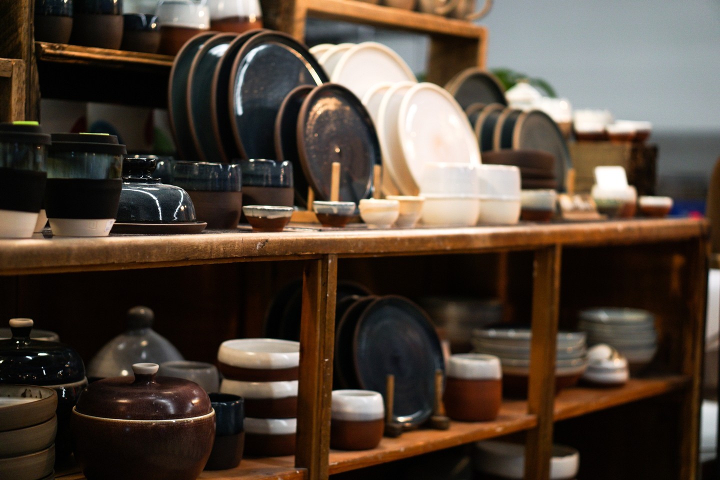 L' @expo.atelier542 se poursuit jusqu'au dimanche 19 décembre. Profitez du weekend pour venir nous voir