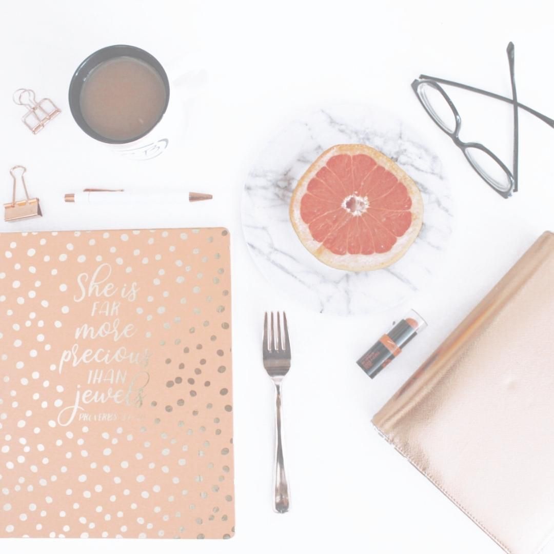 #ThursdayThought ...............
A postive and productive day begins with a positive mindset.
📸 : @creatives.branded
#flay #flatlayoftheday #flatlaystyle #flatlaygoals #productshot #productstylist #productphotography #branding #brandstylist #design
#graphicdesign #logo #website
#webdesign #aestheticarchetict
#blackcreatives #creative
#creativesbranded #creativepreneur
#boss #girlboss #womeninbusiness #womanpreneur #cryseb