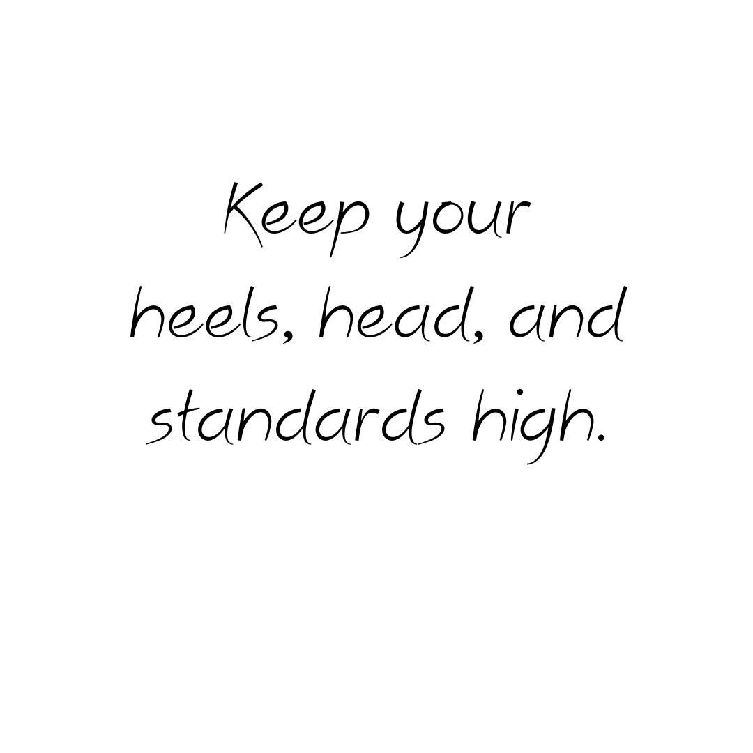 She who dares, wins!
#boss
#girlboss
#womeninbusiness
#womanpreneur
#branding
#brandstylist
#design
#graphicdesign
#logo
#website
#webdesign
#aestheticarchetict
#blackcreatives
#creative
#creativesbranded
#creativepreneur
#cryseb