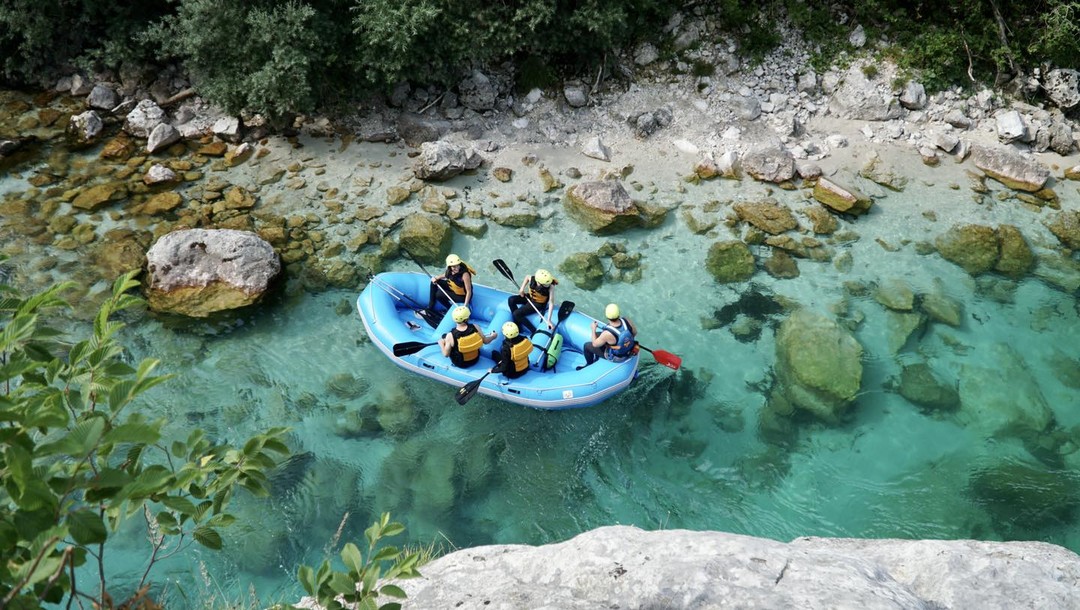If kayaking is like driving an off-road car, rafting is like driving an off-road party bus. They are different but both lots of fun! We are happy to have finally started to offer rafting, which is a great passion of ours and one of the ways we make our “job” feel like a fun past time activity. Come experience the party with us at Kamp Koren 🤙
.
.
.
#kobaridkayakschool #kobarid #slovenia #socarafting #rafting #soca #sloveniaoutdoor #outdoor #adventure #exlore #rivers #activevacation #igslovenia #ifeelsLOVEnia