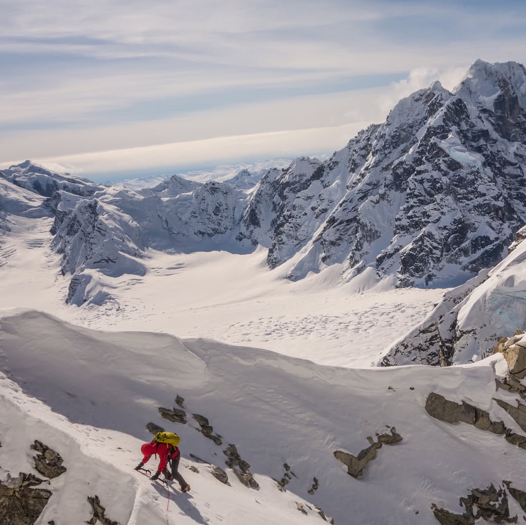 Despite what the photos might suggest, probably going to try out for the competitive USA Olympic Shoveling Team after this last trip. #ak #shovellife