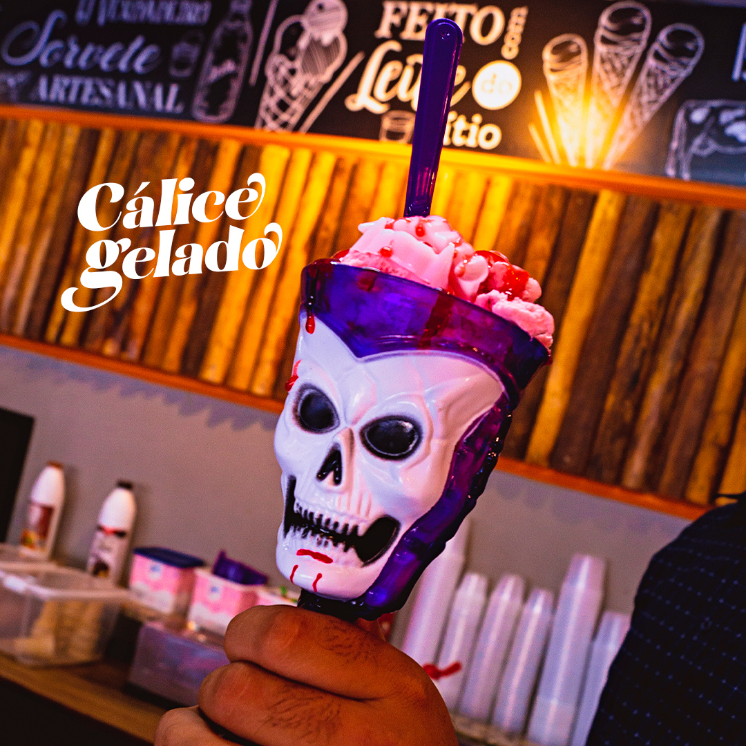 Campanha especial de Halloween realizada para a D'Frutas!
O lançamento de um produto exclusivo e muito importante para gerar uma sensação de privilégio de ter acesso ao que os outros não têm, e a D'Frutas serviu muito bem seus clientes com essa novidade de arrepiar!
Confira toda a campanha realizada na rede social da @dfrutasmirassol
#halloween #marketing #gspropaganda | gspropaganda.com.br