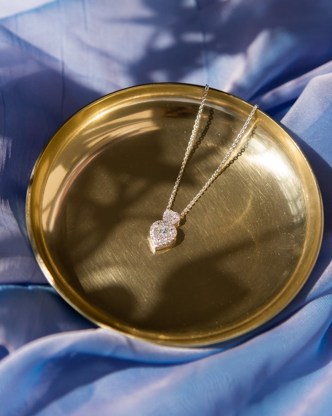 Have you thought about Valentine's Day yet? ๐โโโโโโโโ
โโโโโโโโ
Valentines Day 2023 is 4 weeks away so there's still plenty of time to secure the perfect gift.โโโโโโโโ
โโโโโโโโ
If it's the gift of sparkle you're looking for, we think our double heart pendant is ideal! ๐โโโโโโโโ
โโโโโโโโ
#DiamonfireUK #Diamonfire #ValentinesDay2023 #ValentinesGift #DiamondAlternative #GiftIdea