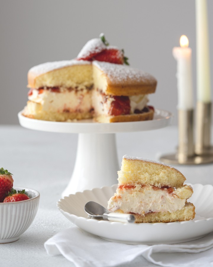 Dreaming of cake right now! <3
#foodphotographymelbourne #melbournefoodphotographer #foodphotographermelbourne #melbournecontentcreation #contentcreation #australianfoodphotographer #foodphoto #foodphotographeraustralia #foodartblog #melbourneproductphotography #onmytable #mothersday #productphotographymelbourne #melbournefoodie #australianproductphotographer #cake #spongecake #brunch