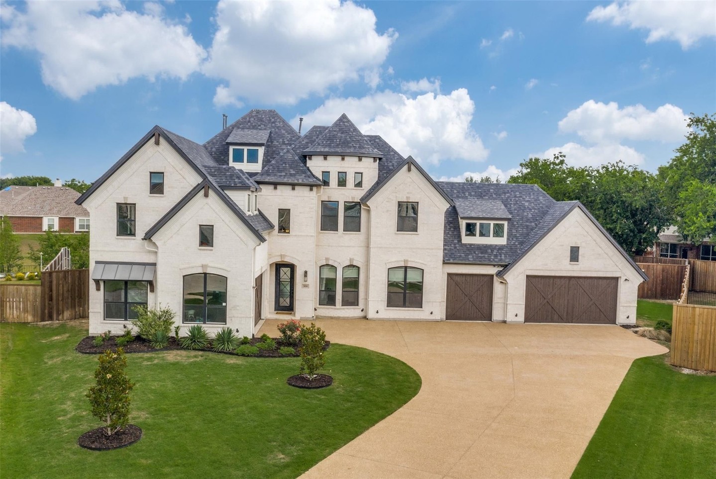 A perfect blend of style and functionality. 💯
Call/Text/Email for Info and Showings
5 Bed/4 Bath
2,464 sqft
www.akashkhanna.com
#Homesforsale #Realestate #Realtor #dfwrealestate #texasrealtor #texasrealestateagent #dallas #house #home #homebuyers #texas #buyingandsellingdfw #dallastx #forsale #beautiful #interiordesign