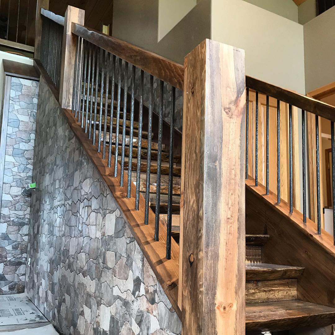 Custom Staircase👌🏻 #kriscoconstruction #custombuilt #customstairs #woodworking #homebuilder #idahobuilt #idahoconstruction