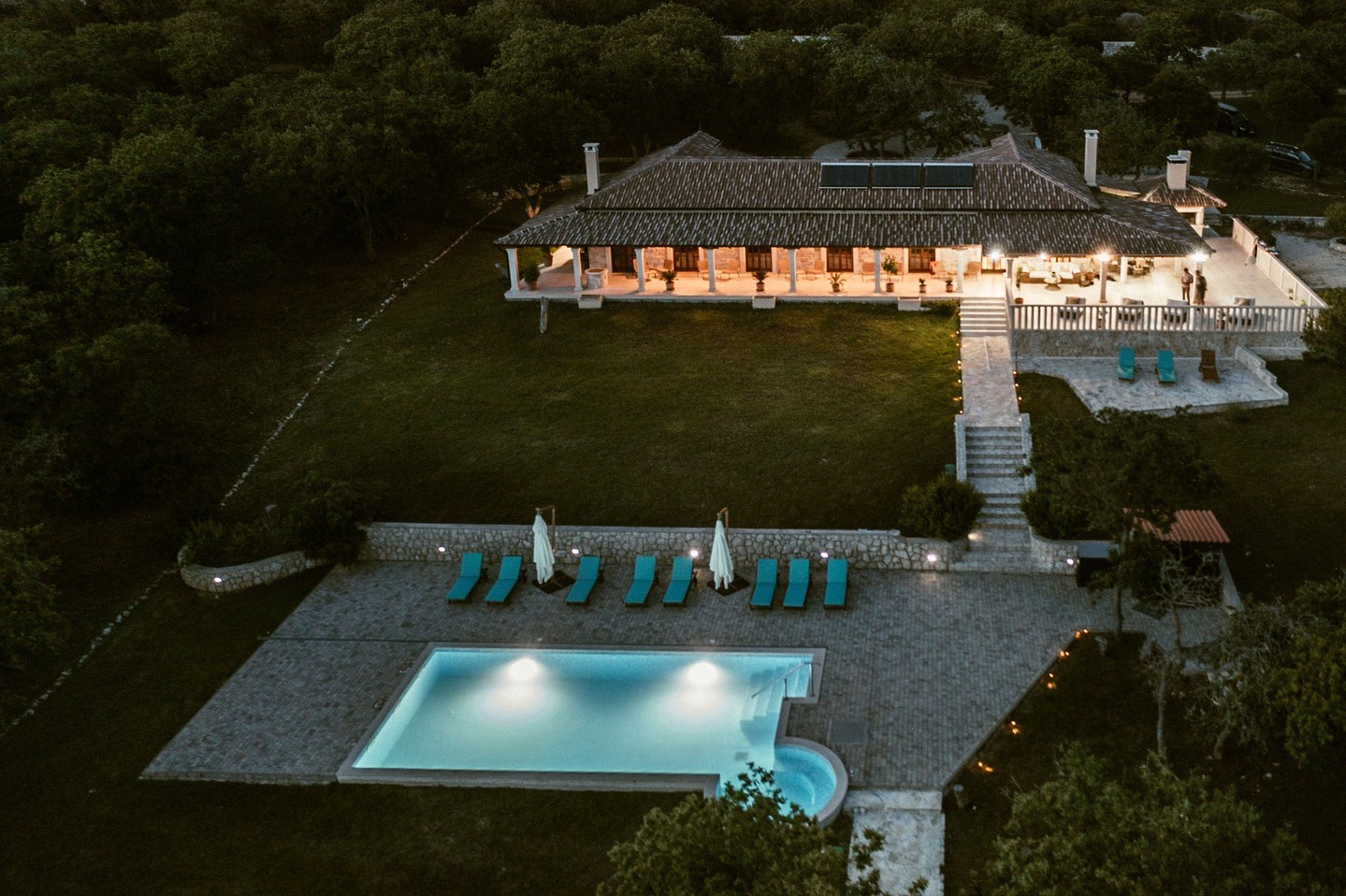 Luxury Villa Magran an oasis of privacy and relax! Enjoy our villa with pool, private beach access, tennis court and breakfast services included!
#luxuryvillamagran #croatialuxuryholidays #luxuryvillarental #croatianvilla #pagisland #summer2023 #seasidevilla #islandlife #croatiafulloflife #luxuryholidays #beachvilla #luxurytravel #sunsetvilla #adriaticsea #luxurynovalja#instagood