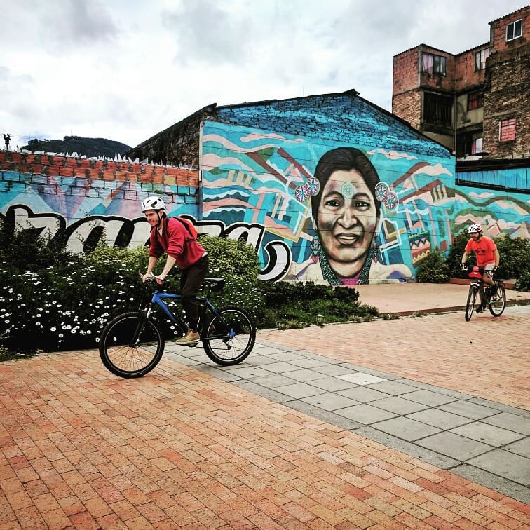 Definitely the best way to explore Bogota is by Bike.
There are some really cool graffiti!
#streetart #graffiti #bogota #citytour #explorecolombia #biketime