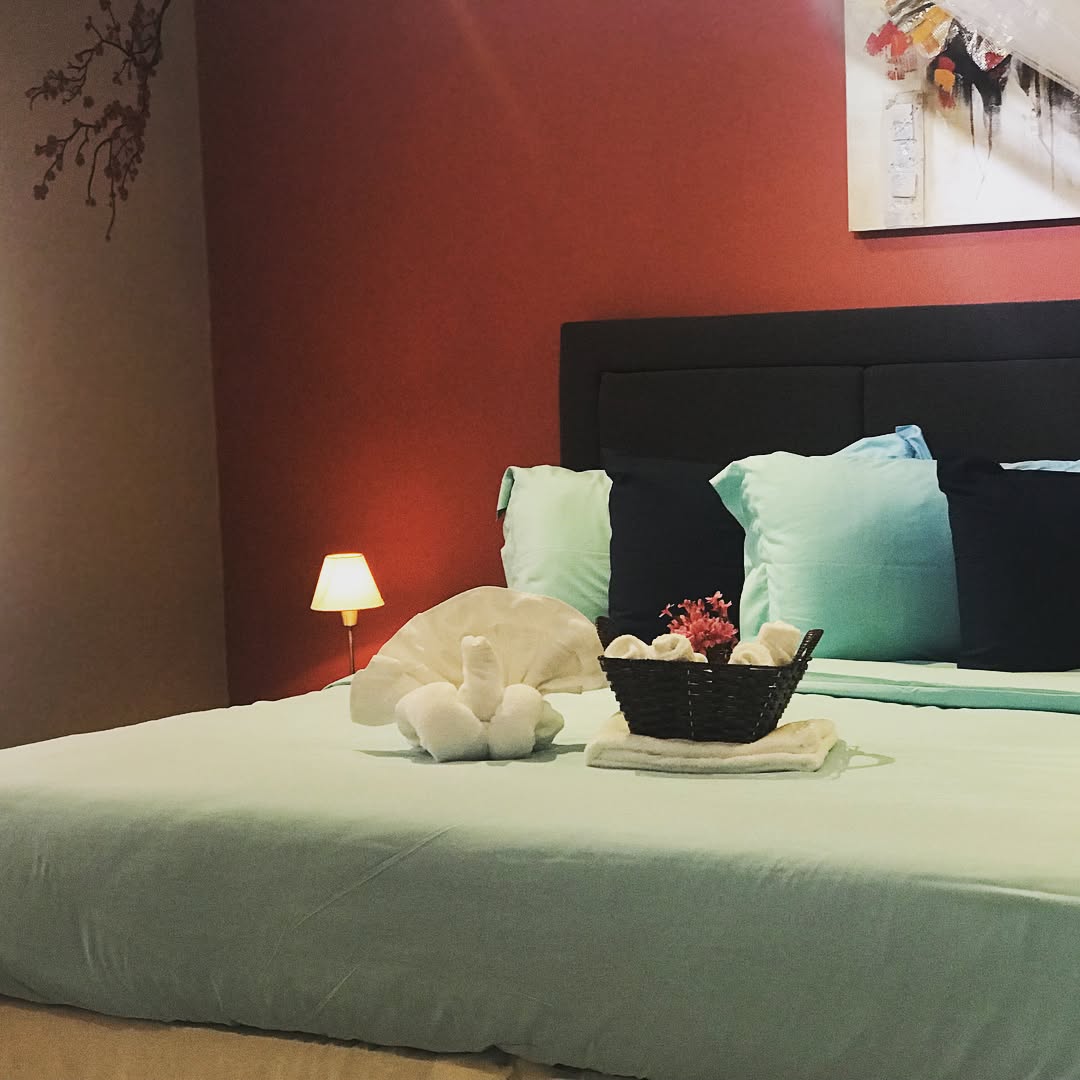 Red Apartment , say goodbye stress and hi to a relaxed vacation🤗