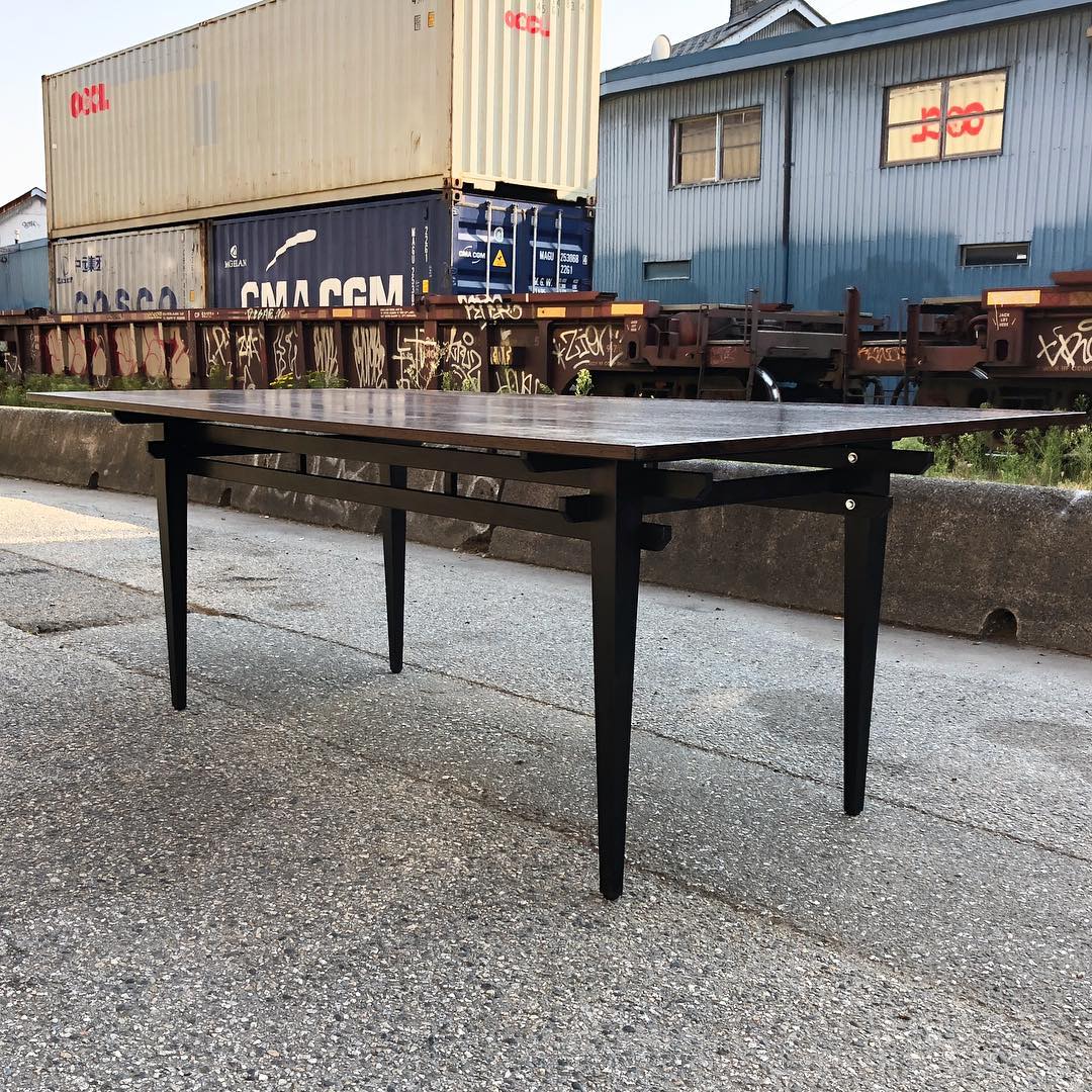 The patron of this table named it Ozu after being inspired by one of the Japanese directors movie’s. In it, he emphasized the importance of quality time with family in an age of endless distraction. There are going to be many wonderful conversations around this one @daveyvonstone @kimothyn