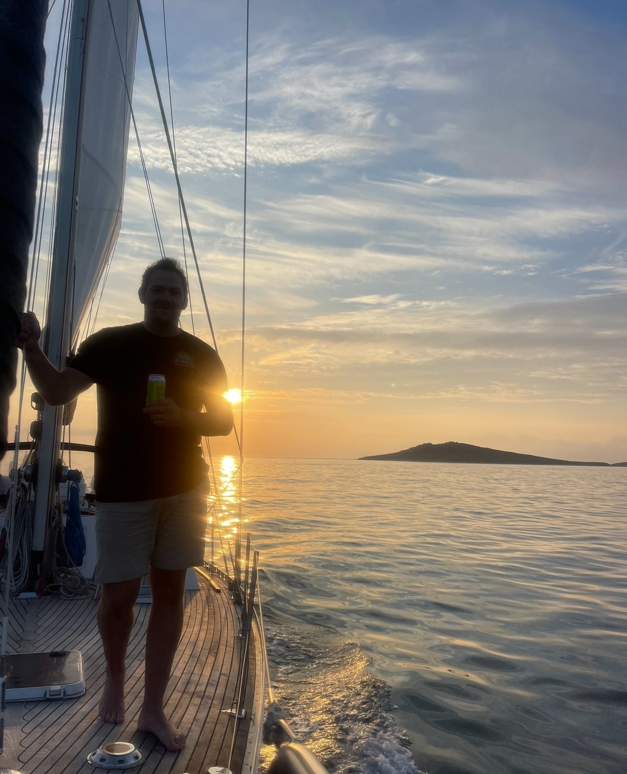 We were very happy to have chef Rupert Cooper from @philleighway join us for a sunset sail for the #tasteofscilly @visittheislesofscilly festival in September.
What a way to see the best of the Isles of Scilly!
#islesofscilly #visitislesofscilly #yachtlife #yachting #boat #sailing #scillyyachtcharters #sea #boating #boats #travel #yachtcharter #summer #sail #ocean #sailinglife #sunset #islandlife #scillyisles #cornwall #lovescilly #myscilly #ios #island #beach #holiday #nature #scillysailing #adventure