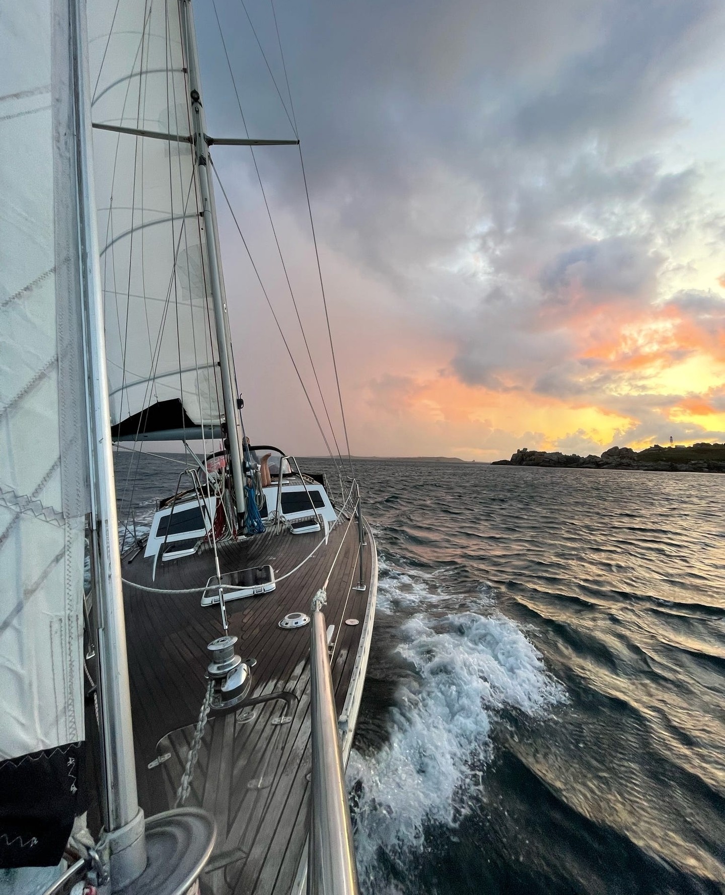 Unleash your inner sailor and embark on an unforgettable journey! 🌅
#islesofscilly #visitislesofscilly #yachtlife #yachting #boat #sailing #scillyyachtcharters #sea #boating #boats #travel #yachtcharter #summer #sail #ocean #sailinglife #sunset #islandlife #scillyisles #cornwall #lovescilly #myscilly #ios #island #beach #holiday #nature #scillysailing #adventure