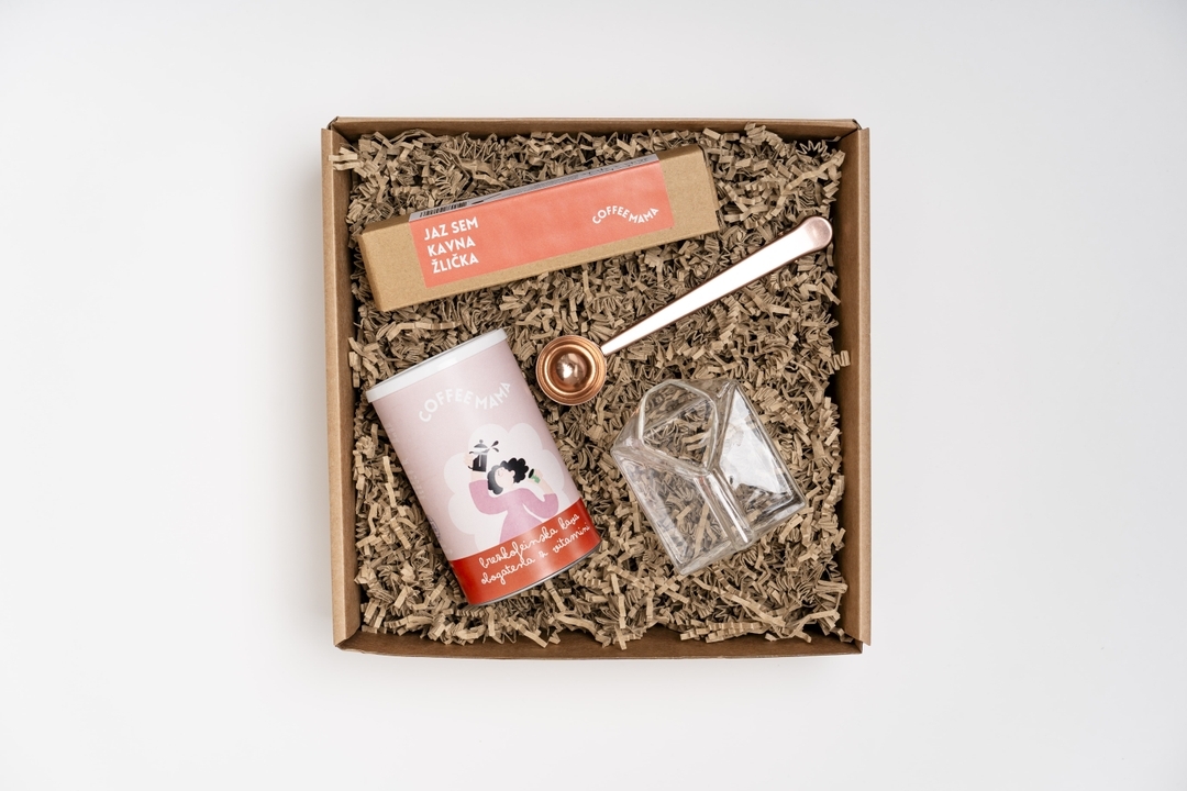 🎄Jingle bells, free shipping smells!🎄
Guess who's in charge of shipping this Christmas? SANTA! Enjoy FREE shipping on all our gift boxes. 🎅
Use code SANTA. 🦌
This applies to already discounted gift boxes! 🎅 HO HO HO