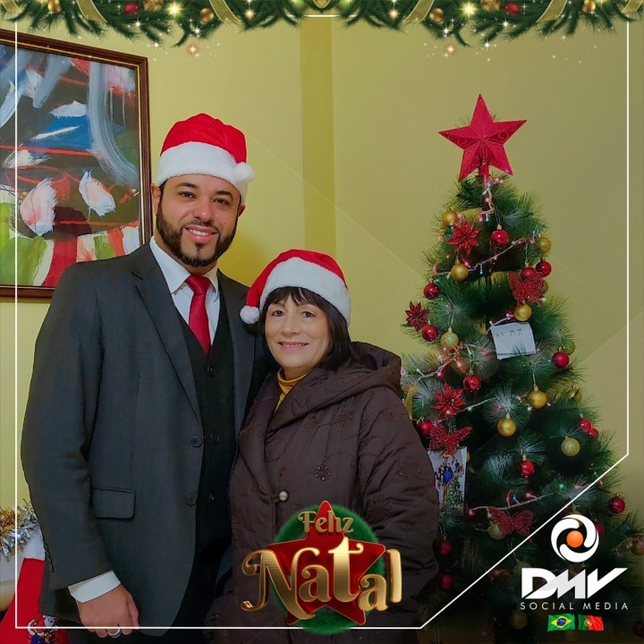 Desejamos um Feliz Natal, com o verdadeiro espírito cristão de paz, amor, harmonia, arrependimento e perdão a todos amigos, clientes, familiares e colaboradores! ❤
#marketingdigital #socialmedia #designgrafico #identidadevisual #dmvestudiodesign #natal #christmas