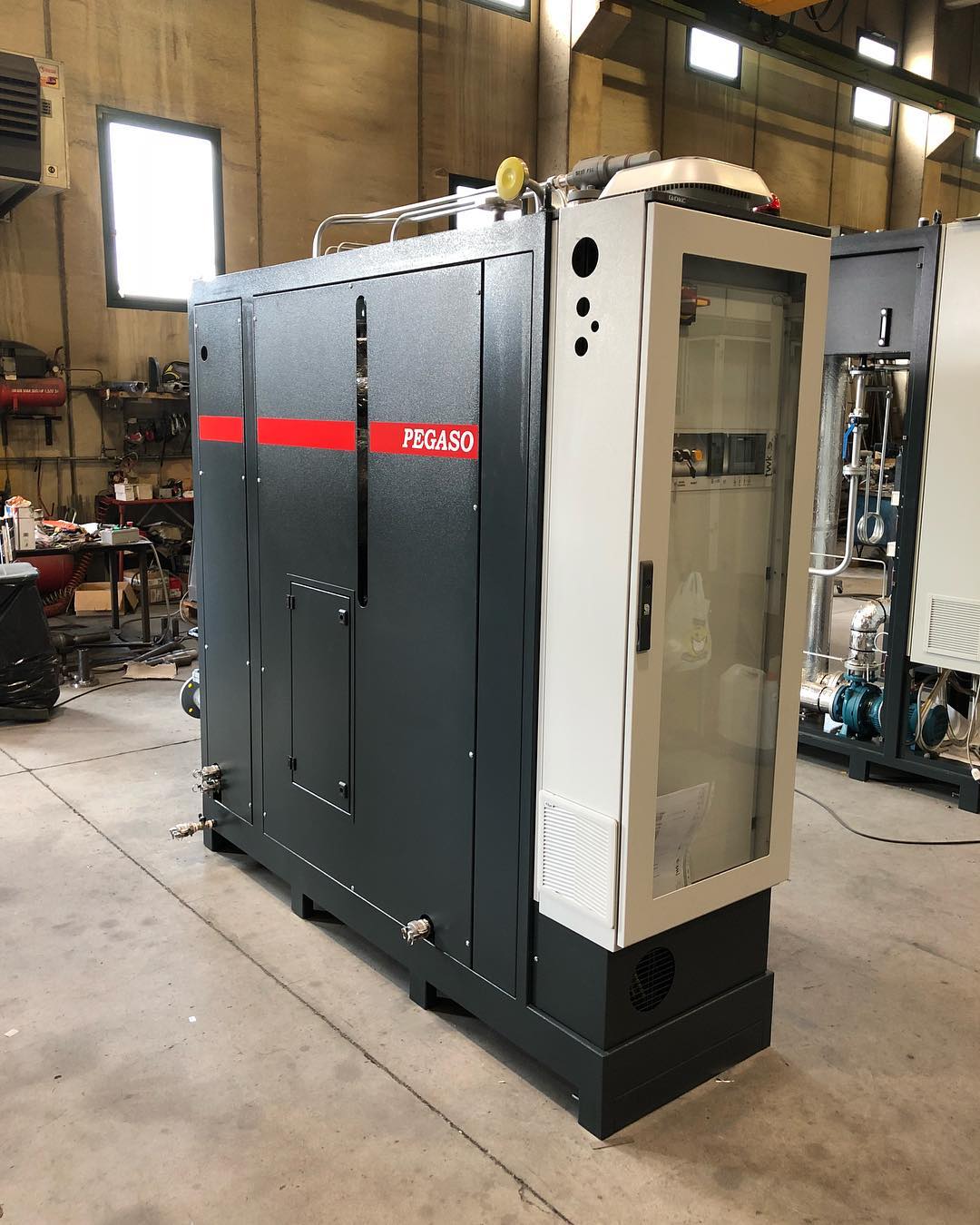 Riscaldatore ad olio diatermico in acciaio inossidabile mod PEGASO 70 con raffreddamento #oilheater #riscaldatoreoliodiatermico #diathermicoil #oliodiatermico #acciaioinox #stainlesssteel #heatexchanger #scambiatoredicalore