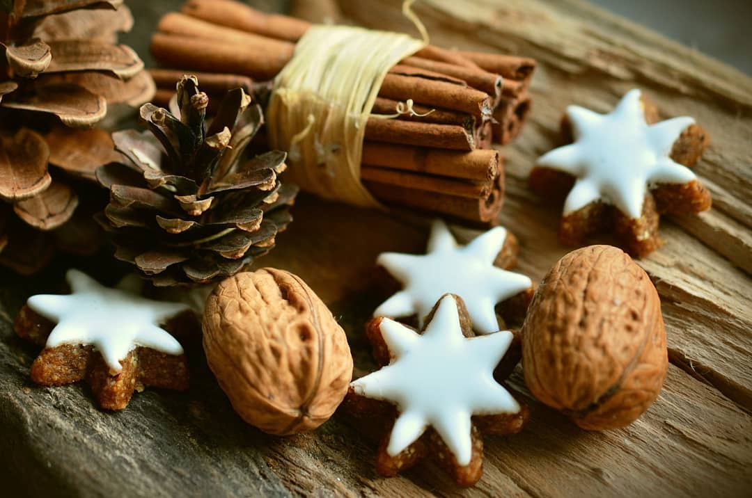 Manca esattamente un mese a #Natale e fervono i #preparativi ..
Se volete portarvi avanti con i #regali sbirciate il nostro #eshop ambienteeprofumi.com per tante idee per #profumare gli #ambienti