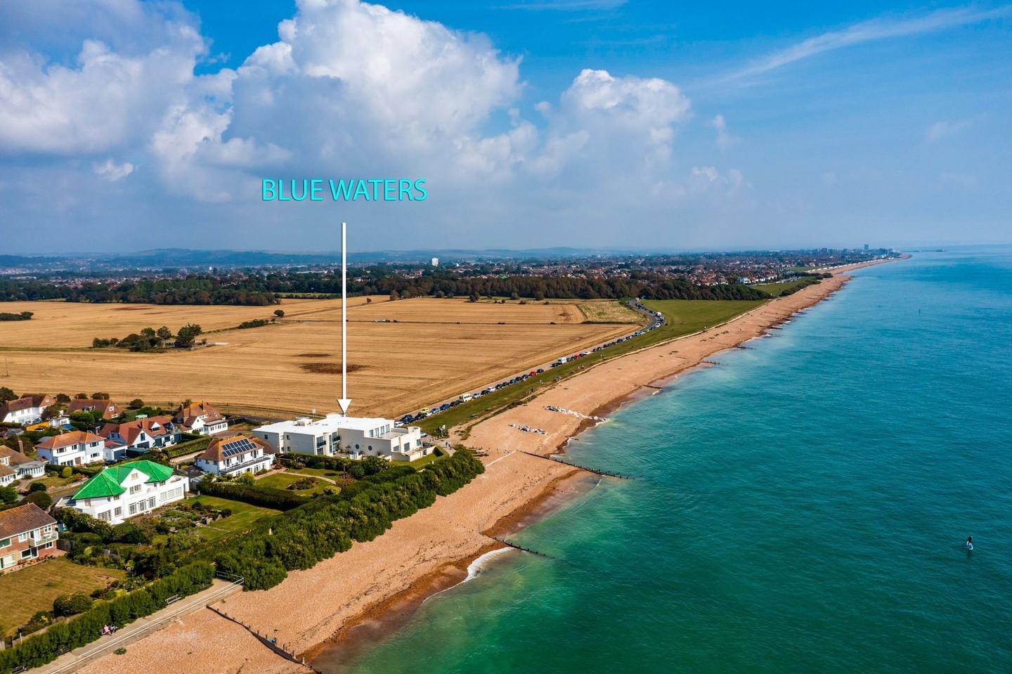 Show off the location of your home with our stunning drone photography! #DronePhotography #RealEstate #HomeSweetHome #AerialView #PropertyListing #HouseGoals