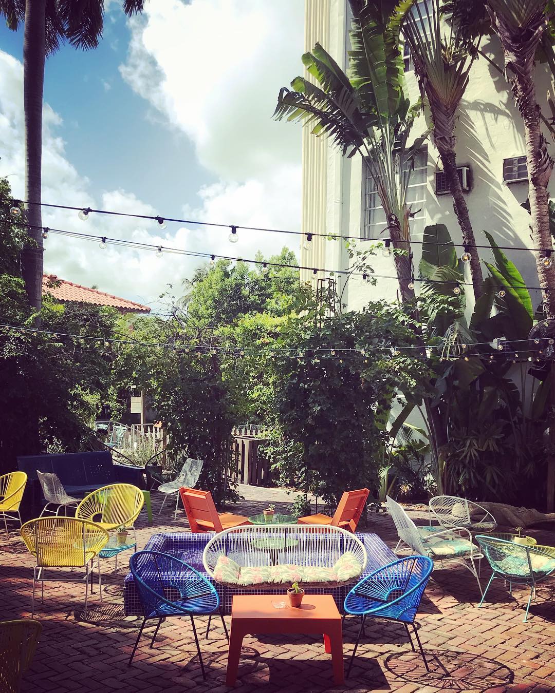 The patio that dreams are made of.
Freehand Miami, you are the coolest. .
